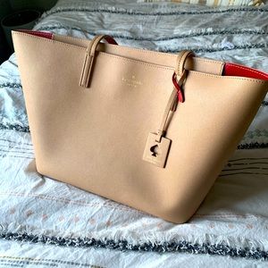 Tan Kate Spade Tote - Medium